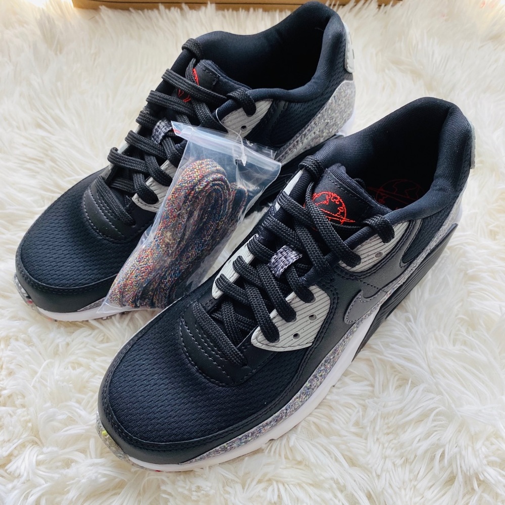 Nike Air Max 90 SE - Picture 3 of 6
